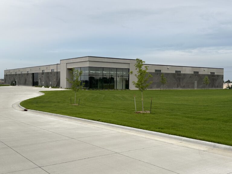 Paradigm Carbon Yankton, SD